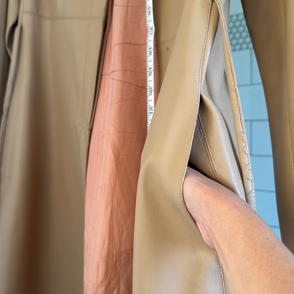 Vintage Parisian leather jacket by an’ge! - Picture 5 of 7